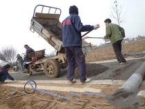 歐進(jìn)彩色透水混凝土工藝流程-m.48890.cn